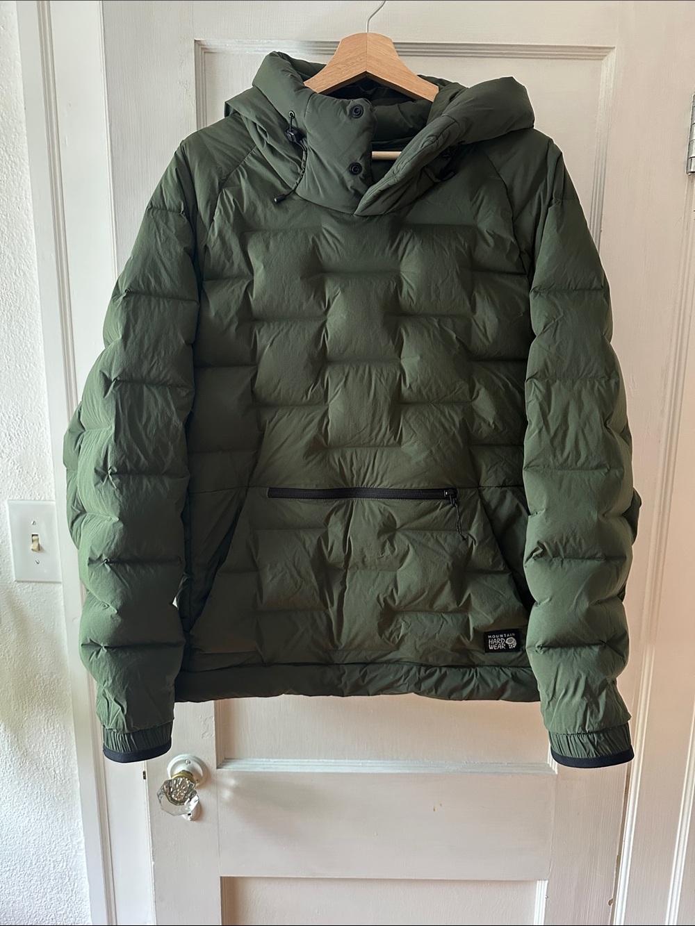 Mountain Hardwear Olive Green Puffer Jacket with Hood